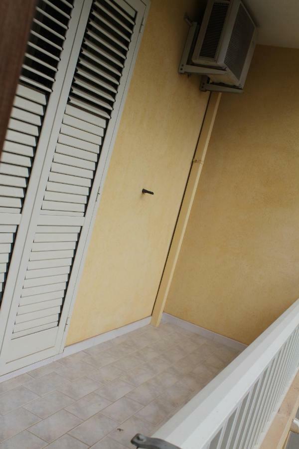 Bed and Breakfast Garden House Pozzallo Esterno foto